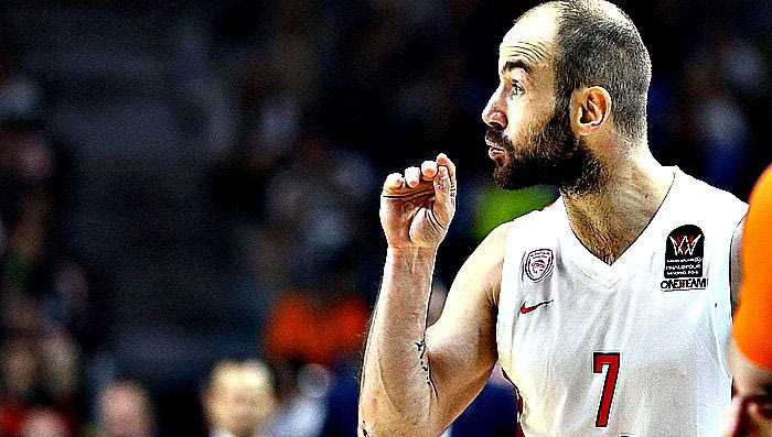 Δεν χάνει, γιατί ΔΕΝ ΣΑΣ ΑΚΟΥΕΙ