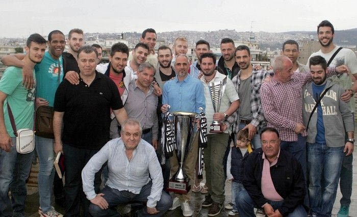 Οι κούπες στον Λευκό Πύργο (PHOTOS+VIDEO)