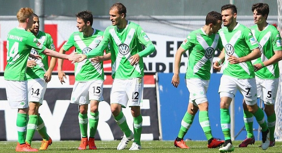 32η αγ.: Στους ομίλους του Champions League η Βόλφσμπουργκ (VIDEO)