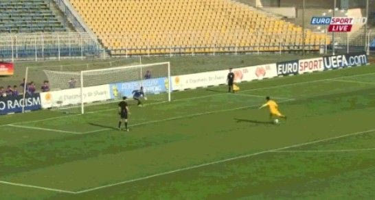 Έπιασε τρία πέναλτι, αλλά δεν έγινε… Πανένκα ο γιος του Ζιντάν (VIDEO)