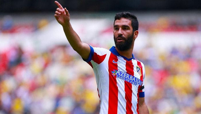 Πλησιάζει στο Λονδίνο ο Αρντά Τουράν