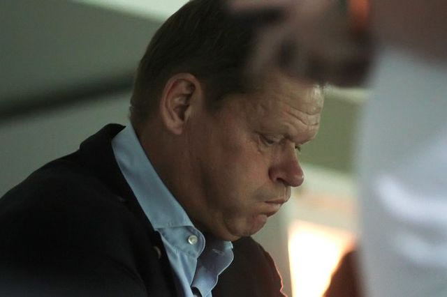 Τετ-α-τετ Ιβάν-Άρνεσεν για προπονητή