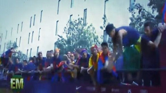 Φιέστα Μπαρτσελόνα: Φίλαθλος χαρίζει junk food στον Νεϊμάρ!