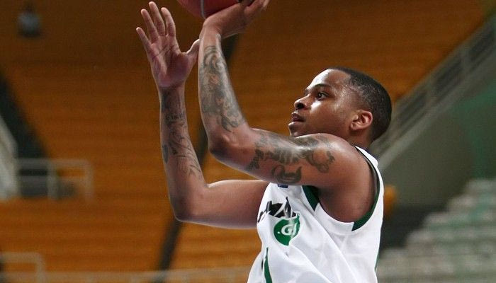 Μέσα ο Κούπερ, έξω ο Μπατίστα