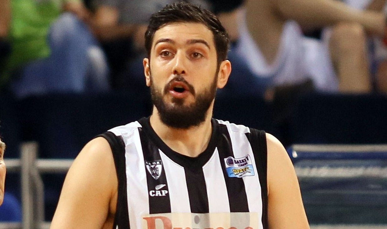 Δέδας: “Δεν χρειάζεται προσαρμογή ο Βασιλειάδης”