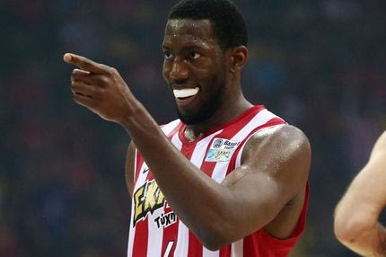 Καλύτερος αμυντικός της Α1 ο Ντάνστον