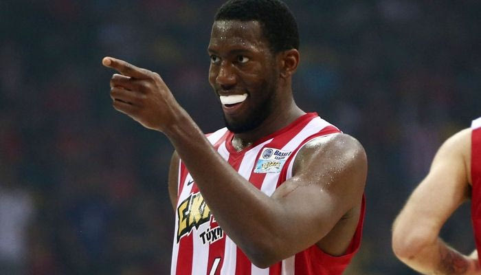 Καλύτερος αμυντικός της Α1 ο Ντάνστον