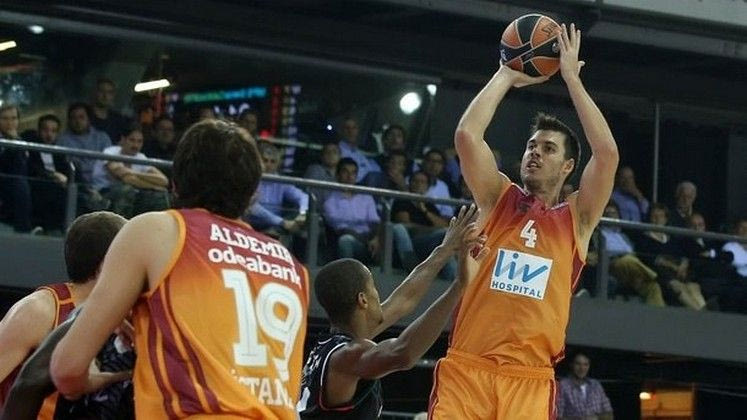 Στην αγορά ο ελεύθερος Έρτσεγκ, όποιος προλάβει