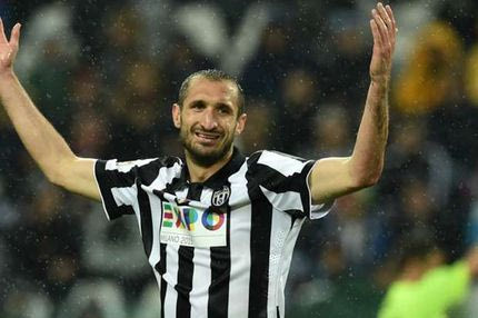 Πλήγμα με Κιελίνι στη Γιουβέντους