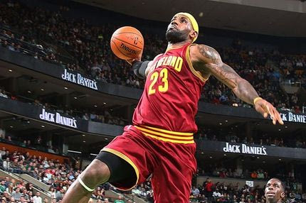 Παρέμβαση Λεμπρόν για την οπλοκατοχή: “Βάλτε κανόνες!”