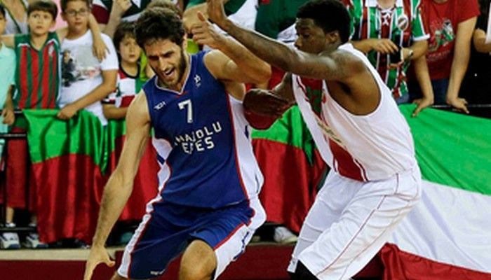 Αυτοκτονία για Εφές, έτοιμη για κούπα η Καρσίγιακα