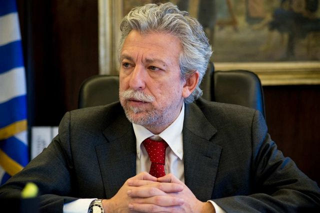 Κοντονής: “Τέλος στον πόλεμο των μεγάλων”