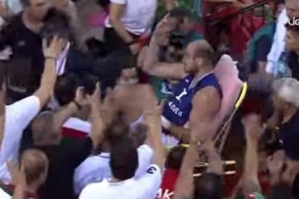 Άσεμνη χειρονομία του Κρστιτς στους οπαδούς της Καρσίγιακα
