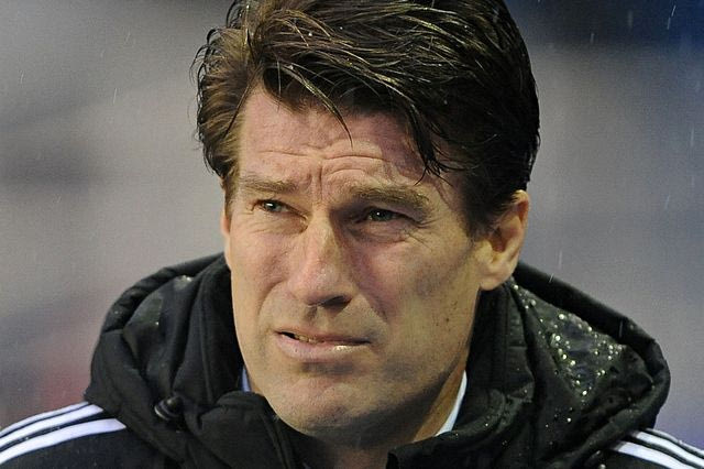 Απορρίπτει το ελληνικό πρωτάθλημα ο Λάουντρουπ