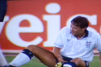 Είκοσι πέντε χρόνια από την ημέρα που ο Λίνεκερ… τα έκανε πάνω του