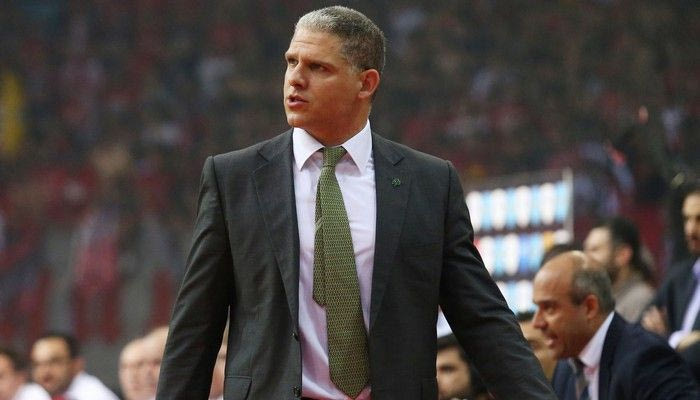 Μανωλόπουλος: “Έχουμε παράπονα από τη διαιτησία, καλύτερος ο Ολυμπιακός”