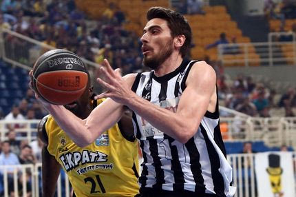 Νοκ άουτ ο Μαργαρίτης, χάνει τη Σμύρνη