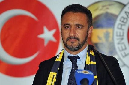 Περέιρα για ΑΕΚ και Παναθηναϊκό στην παρουσίαση από την Φενέρ