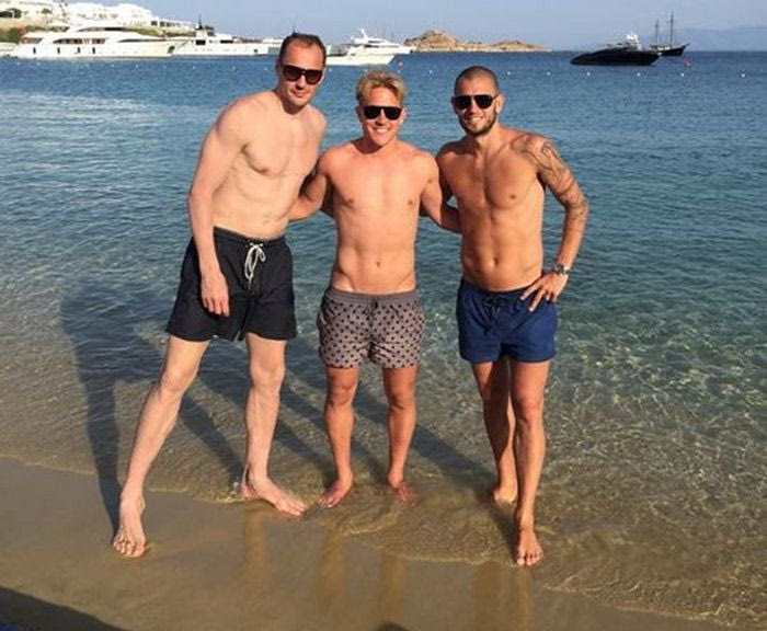 Στη Μύκονο ο Πέτριτς, δείτε PHOTO