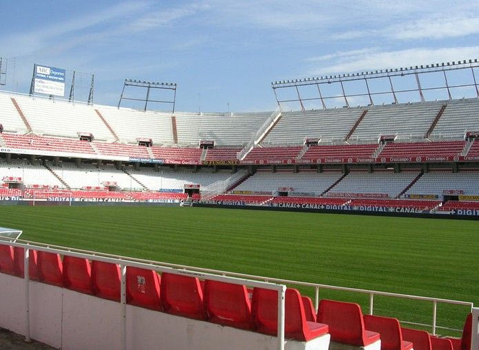 “Λίφτινγκ” στο “Σάντσεθ Πιθχουάν”, εκτός έδρας το πρώτο εντός της Σεβίλλης