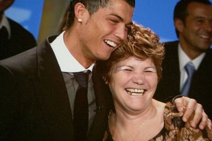 Μητέρα Ρονάλντο: Στην τσιμπίδα των ισπανικών Αρχών για 45.000 ευρώ