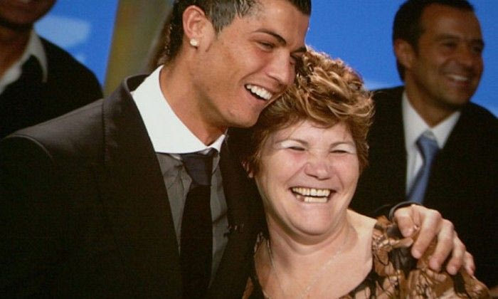 Μητέρα Ρονάλντο: Στην τσιμπίδα των ισπανικών Αρχών για 45.000 ευρώ