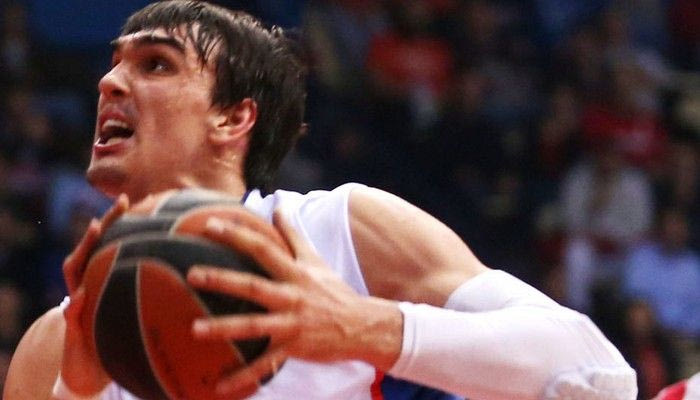 Ο Σάριτς μένει στην Εφές, θα περιμένουν οι Σίξερς