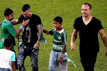 Συγκινητικός αποχαιρετισμός από Σίλντενφελντ