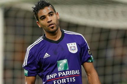 Πήρε το αντίγραφο, περιμένει το συμβόλαιο του Βάργκας