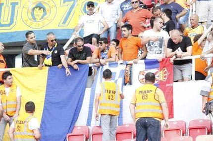 Στο πλευρό του ΑΠΟΕΛ οι φίλοι του ΠΑΟΚ