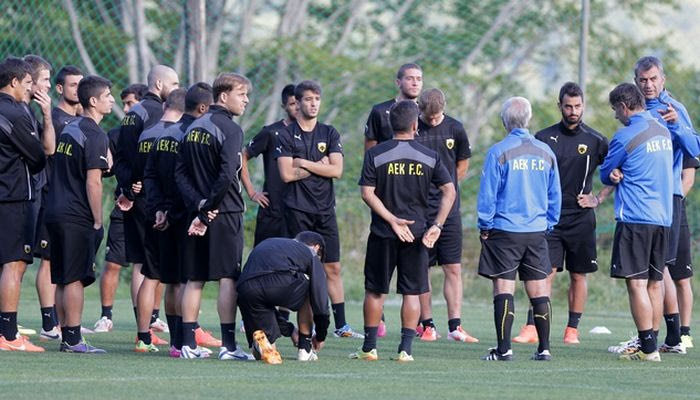 Πρώτη προπόνηση στην ΑΕΚ με απουσίες και… απαιτήσεις