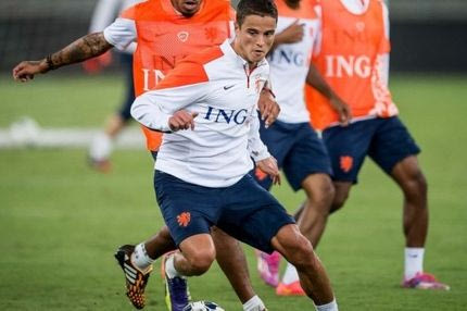 Πρόταση από Αϊντχόφεν ο Αφελάι