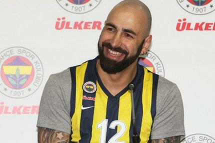 “Μία και ενιαία η Μακεδονία” λέει ο προκλητικός Άντιτς