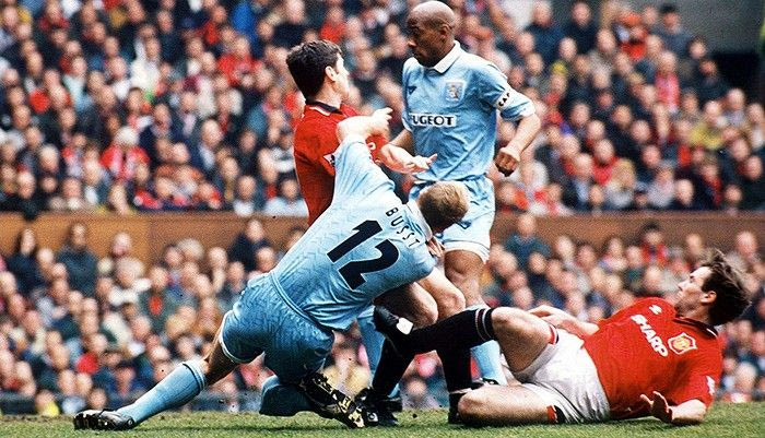 ΣΟΚ: Το λειψό πόδι του Μπαστ 19 χρόνια μετά τον τραυματισμό του