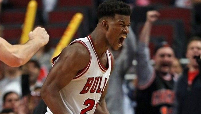 Οι Μπουλς γέμισαν τους λογαριασμούς του Μπάτλερ