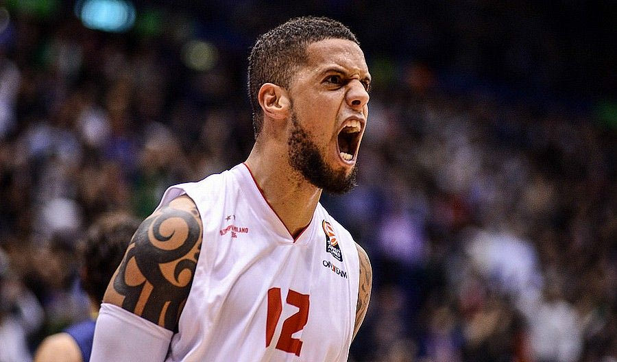 Ντάνιελ Χάκετ: Η ιστορία της ζωής του και όσα κάνει στο παρκέ