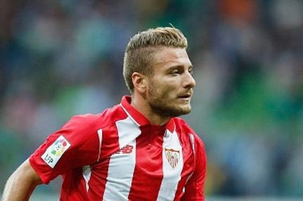 Σοκ στο φιλικό: Με φορείο και οξυγόνο ο Ιμόμπιλε