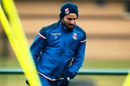 Ο “άφαντος” Χεσέ απαιτεί τον σεβασμό που δεν κέρδισε