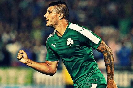 “Η Γκενκ δίνει 3 εκατ. ευρώ και δύο παίκτες για Καρέλη”