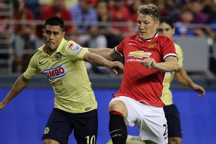 Με το δεξί η Μάντσεστερ Γιουνάιτεντ