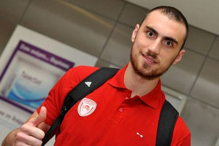 Μιλουτίνοφ: “Το παν για τον τίτλο”