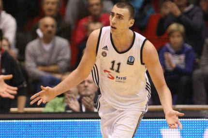 Υπάρχει στη λίστα του Τζόρτζεβιτς και ο Μιλουτίνοφ