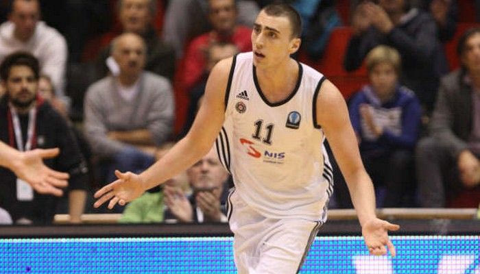 Υπάρχει στη λίστα του Τζόρτζεβιτς και ο Μιλουτίνοφ