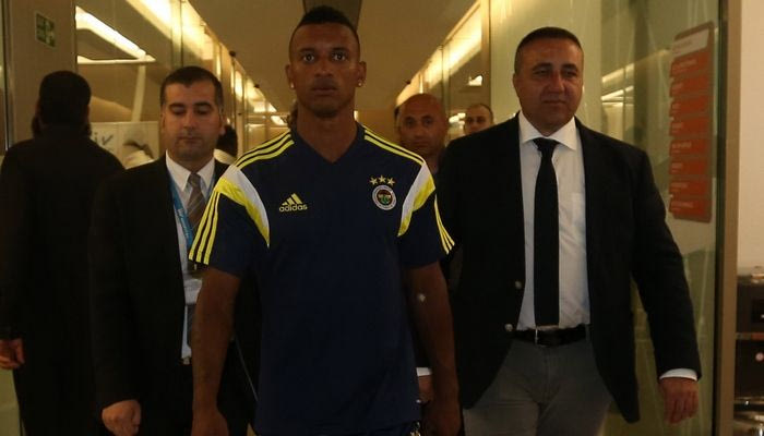 Επίσημα στη Φενέρμπαχτσε ο Νάνι