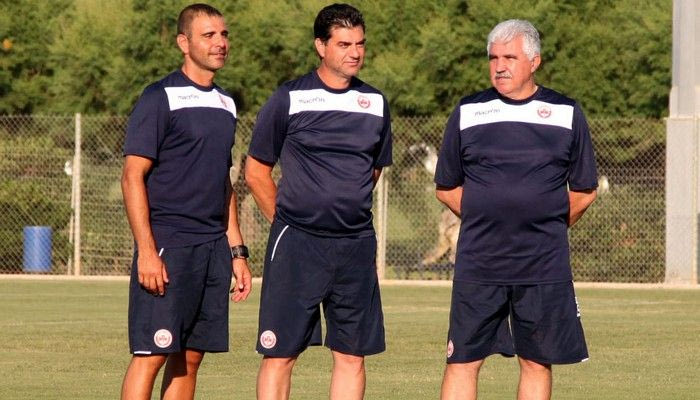 Αναζητούνται επιθετικός, εξτρέμ και… αριστερό μπακ