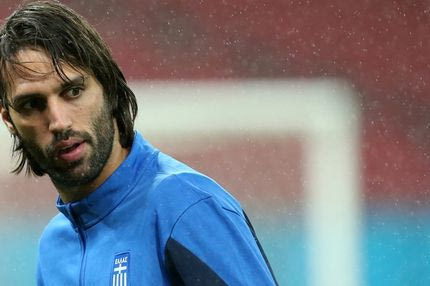 Σαμαράς-Σαββίδης και στη μέση ο Άρνεσεν