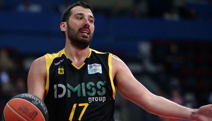 Νέο συμβόλαιο με Άρη ο Σίμτσακ