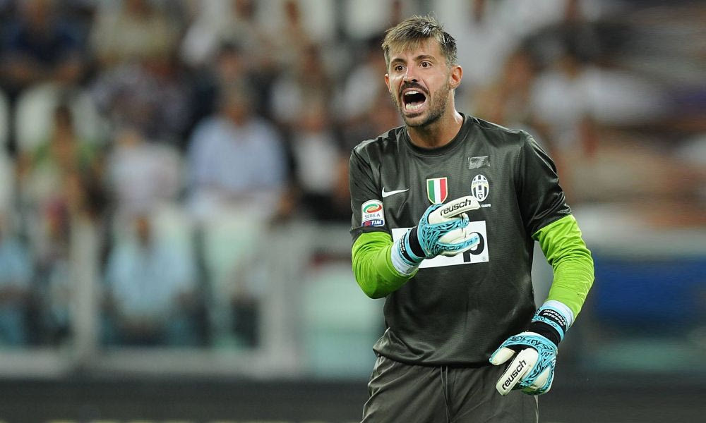 Στην Κάλιαρι ο Στοράρι