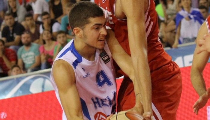 Υπέγραψε στον Ολυμπιακό ο Τολιόπουλος