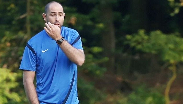 “Λούκας, βουλωσέ το!”